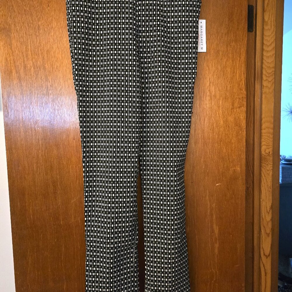 Margaret M Black Check Size L Slimming Pant